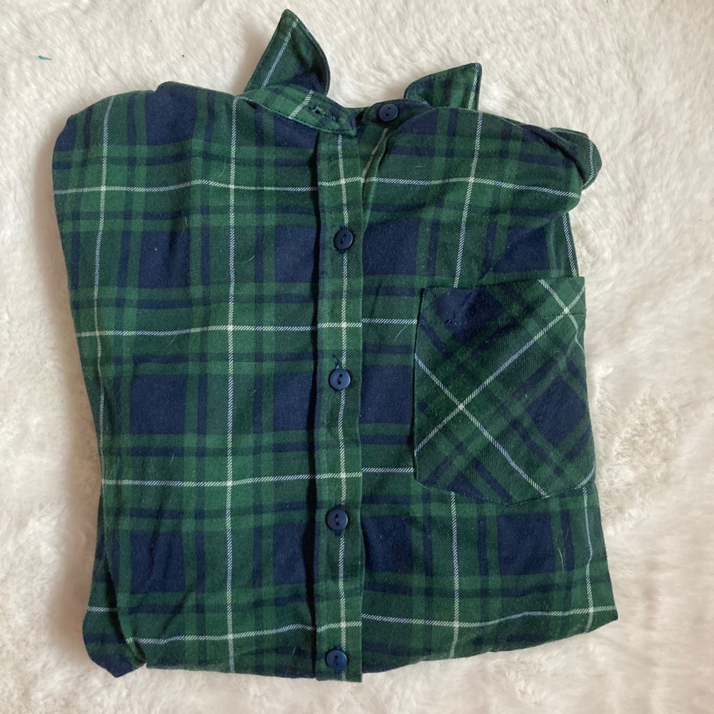 lightweight flannel top